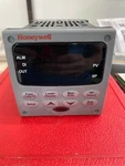 Honeywell DC3500-C0-0020-200-00000-E0-0 Controller. Fixed Price $950.00.