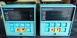 Honeywell Temperature Controller DC-3002-0-20A-1-00-0111 Used T/o. Fixed Price $199.00.