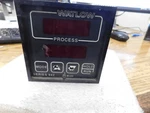 Watlow Series Model: 942A-3KD0-BE00 Temperature Controller W/ Mounting Rails. Fixed Price $174.99.