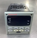 Honeywell DC3200-CB-000R-200-00000-E0-0 Controller 90-250 Vac 5D-24. Fixed Price $855.00.