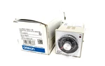 New Omron E5C2-R20J-W Temperature Controller E5C2R20JW. Fixed Price $200.00.