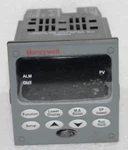 Honeywell DC2500-CE-1A00-200-00000-E0-0 UDC2500 Universal Digital Controller. Fixed Price $2499.00.