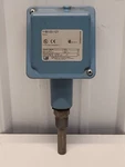 United Electric B100-121 Temperature Control New No Box M4. Fixed Price $229.99.