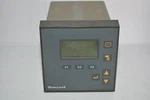 Honeywell 9782S-0M-R0-E0000-BD Specific Ion Analyzer Controller Module 120V #2. Fixed Price $150.00.