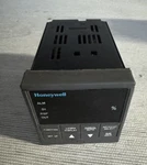 Honeywell Udc 3000 Versa-pro. Fixed Price $175.11.