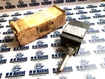 Barksdale ML1H-H203S Temperature Switch -73...+121. Fixed Price $499.99.