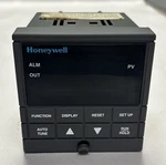 HONEYWELL,DC200H-2-200-1F0000-0,TEMPERATURE Controller. Fixed Price $240.00.