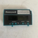 Honeywell S7800 1001 2 Keyboard Display Module English Gas Burner Control. Fixed Price $279.55.