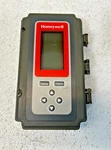 Honeywell T775M2006 Electronic Temperature Controller. Fixed Price $175.00.
