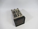 Watlow 945A-1BA2-A000 Temperature Controller 0-990DEG F 0-555DEG Used. Fixed Price $197.24.