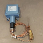 United Electric Controls E100-2BCB Temperature Controller 30-250F 15A 480VAC. Fixed Price $69.95.